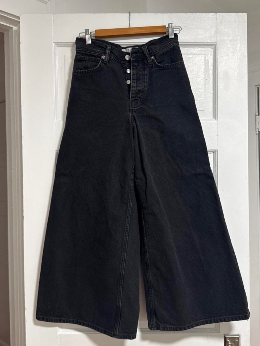 We The Free Black Button Fly Wide Leg Jeans 26